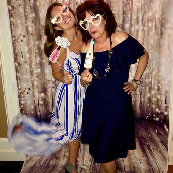 Meet your Posher, Calli - Picture 1 of 1